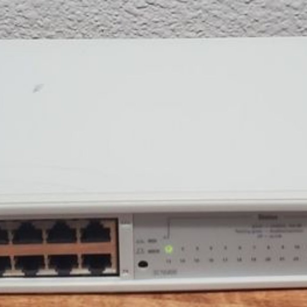 3Com Superstack II (3C16405) 24-Ports External Hub Managed stackable - Picture 3 of 8